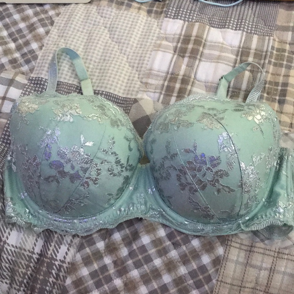 VS angel bra